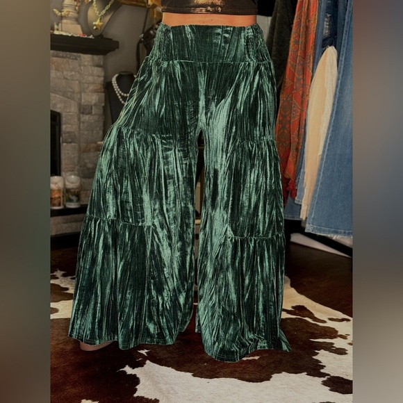 Green Velvet Wide-Leg Ruffle Pants - Picture 1 of 5